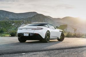Aston Martin DB11 AMR 2019 года  (NA)